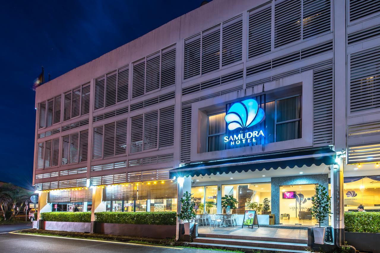 Samudra Hotel Kuching Buitenkant foto